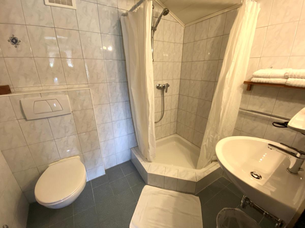 Pension Herned Mondsee Buitenkant foto